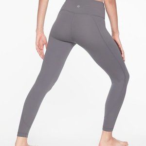 Athleta Salutation 7/8 Tight Leggings Medium